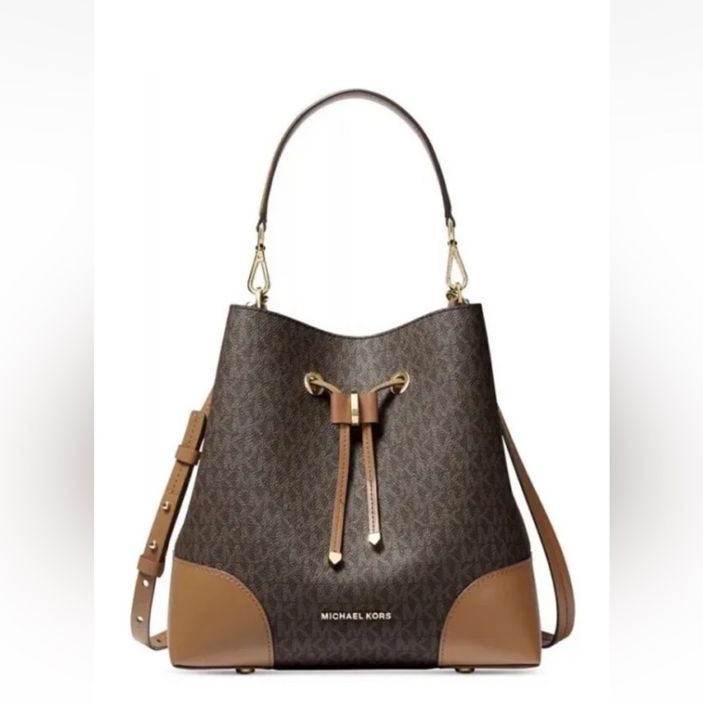 Michael Kors Mercer Gallery Convertible Bucket Dark Beige Leather Bag